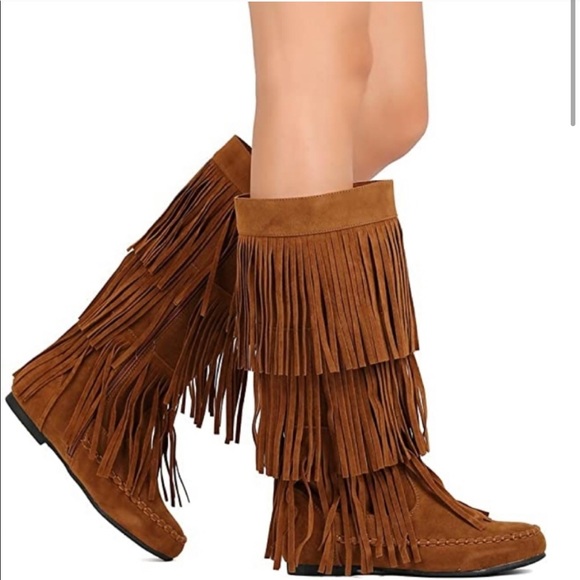 Shoes - 🧚🏻4 FOR $15!!!!🧚🏻Faux suede fringe mocassins